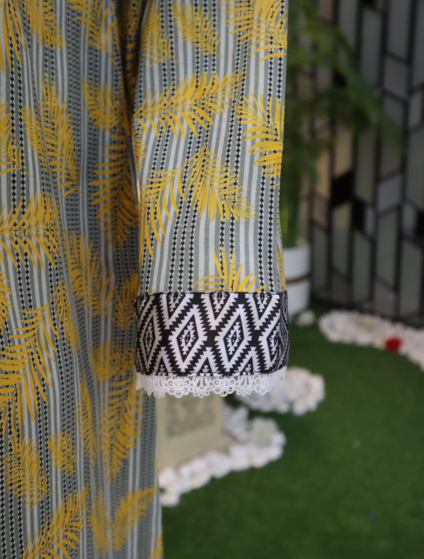 Schiffly Lawn - 2 Pcs Unstitched (24SS20)