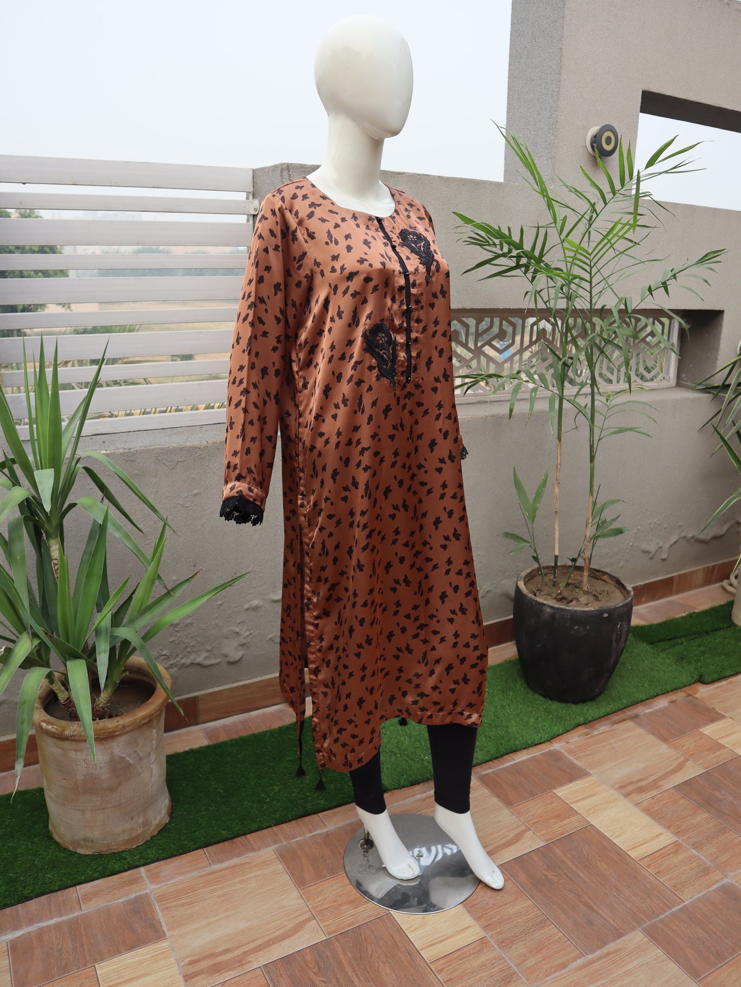 1 Piece Stitched Silk Shirt (24SW46)