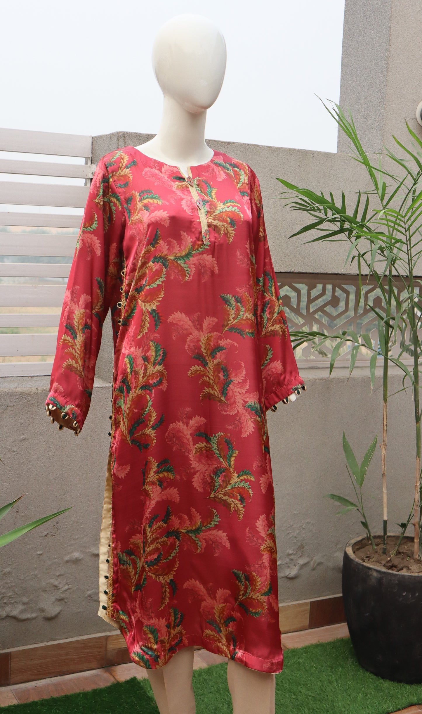 1 Piece Stitched Silk Shirt (24SW45)