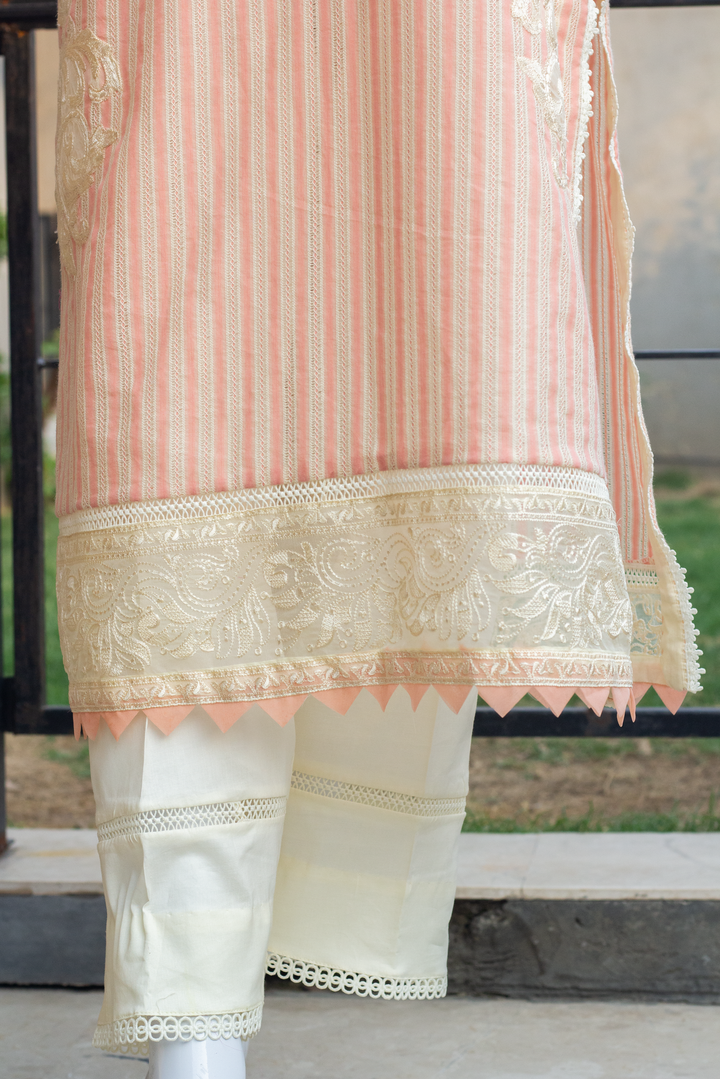 Schiffly Tarkashi - 2 Pcs Unstitched (24SS03)